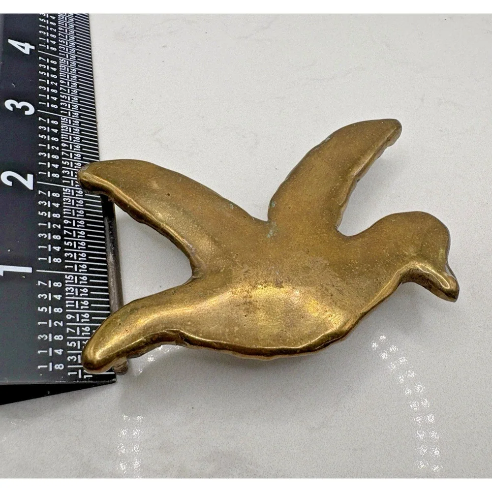 Brass Flying Bird Belt Seagull Beaked Bird Buckle Wood Base Vintage 3.5